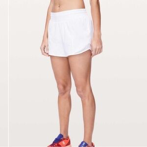 Lululemon Hotty Hot Short High-Rise 4” White size 4